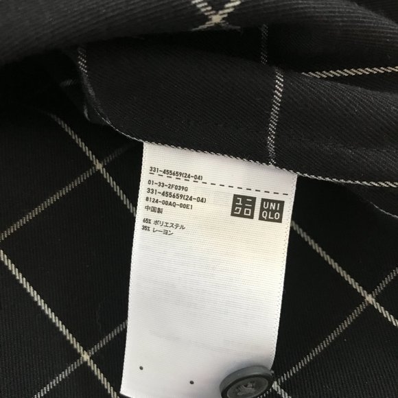 UNIQLO Black shirt - Men's size M - Picture 4 of 6
